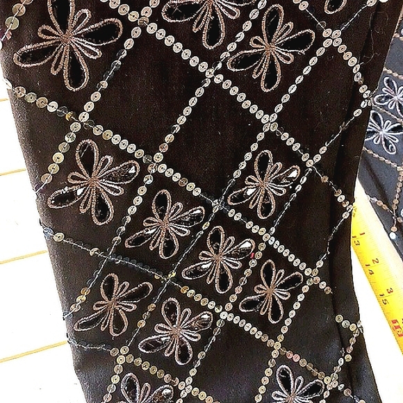 Women's pants- vintage Cache- sz 0..New pair,ribbon/bow design w sequins.. - Picture 7 of 15